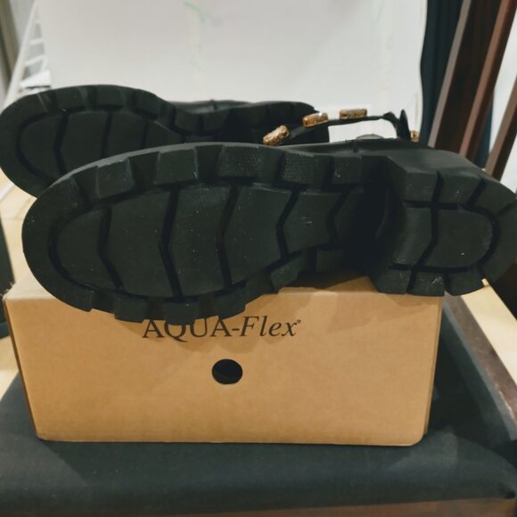 Aqua-Flex 28-Slick Black Smooth Vegan Leather Jewel Boot Size 41/11 - Picture 4 of 8